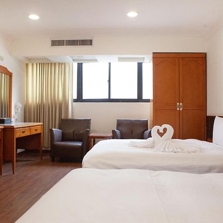 Yuai Fu Hao Hotel Тайчжун Экстерьер фото