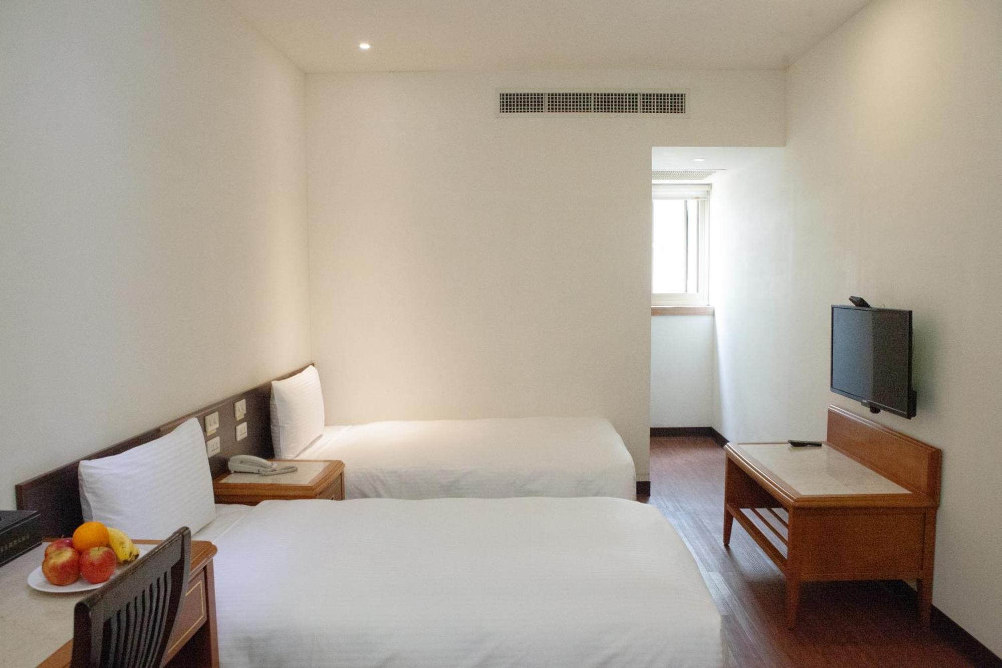 Yuai Fu Hao Hotel Тайчжун Экстерьер фото